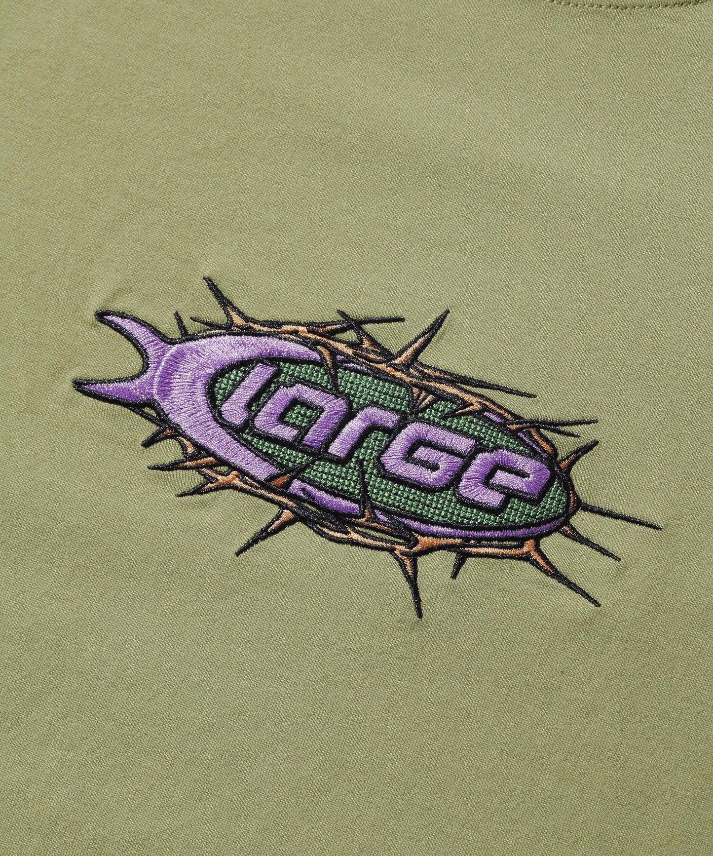 BARBED WIRE LOGO S/S TEE