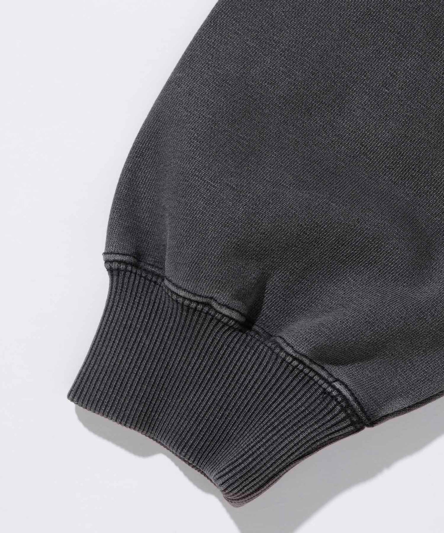 OVERDYED RAGLAN CREWNECK SWEAT