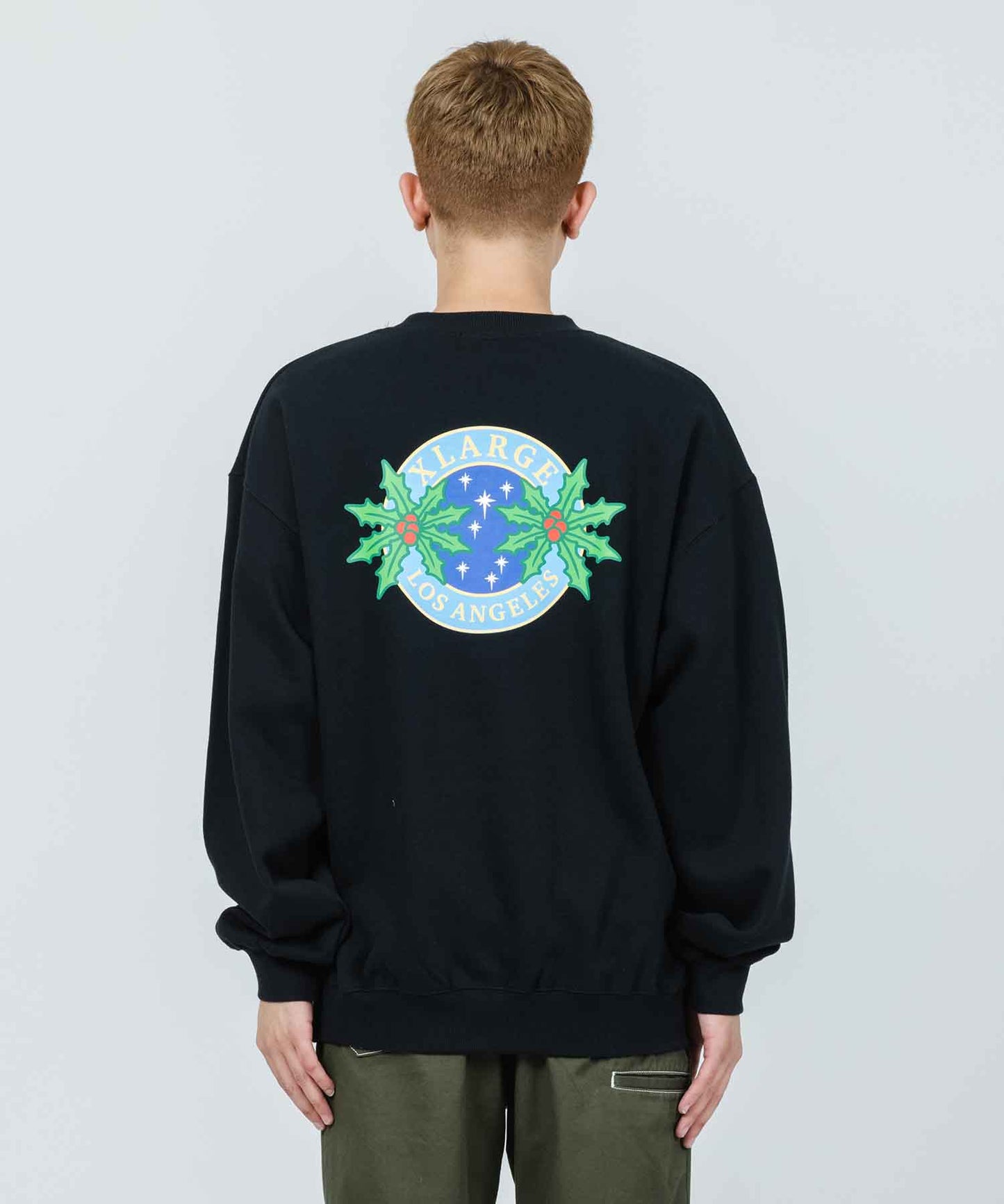 HOLIDAY CREWNECK SWEAT