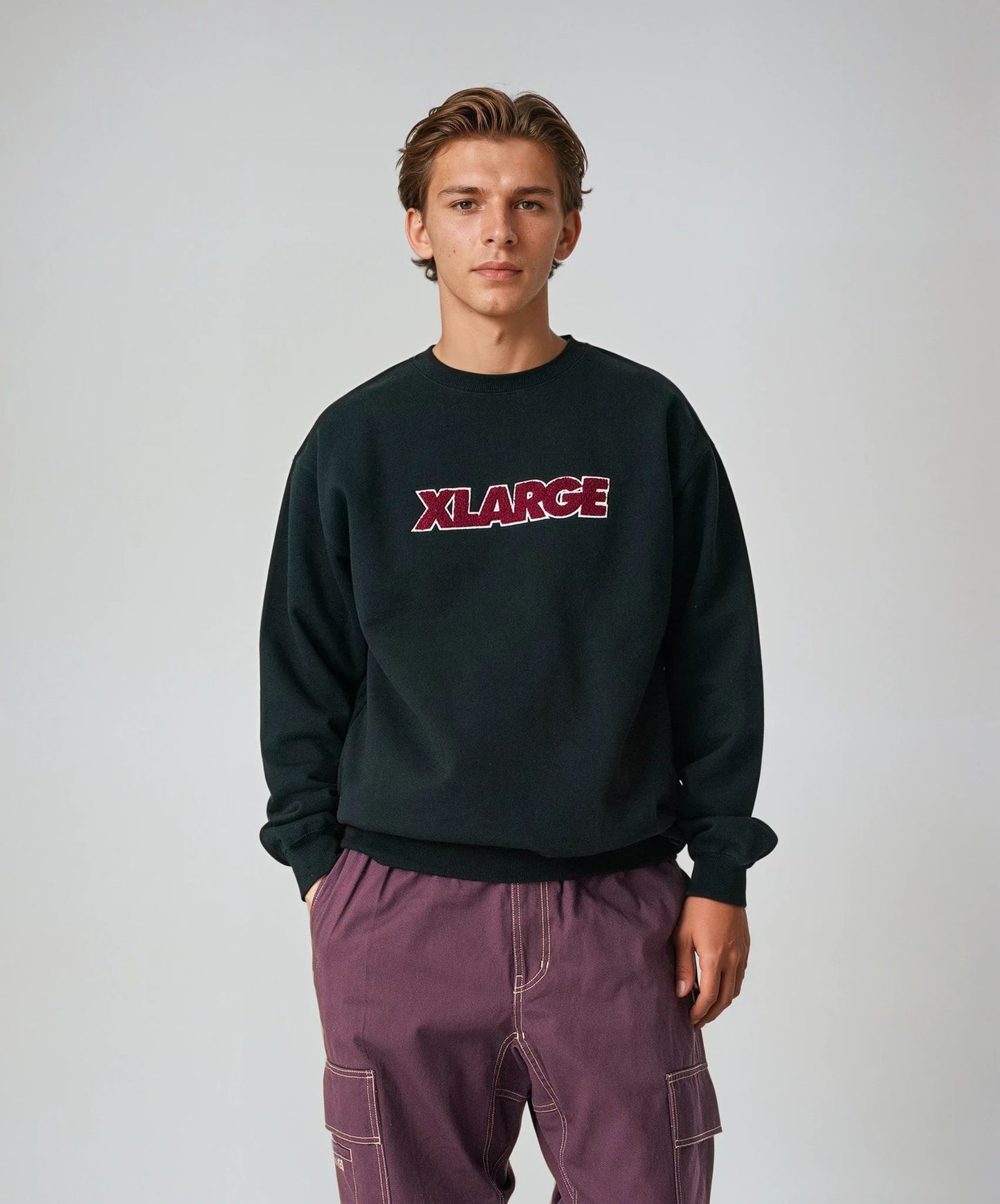 CHENILLE STANDARD LOGO CREWNECK SWEATSHIRT