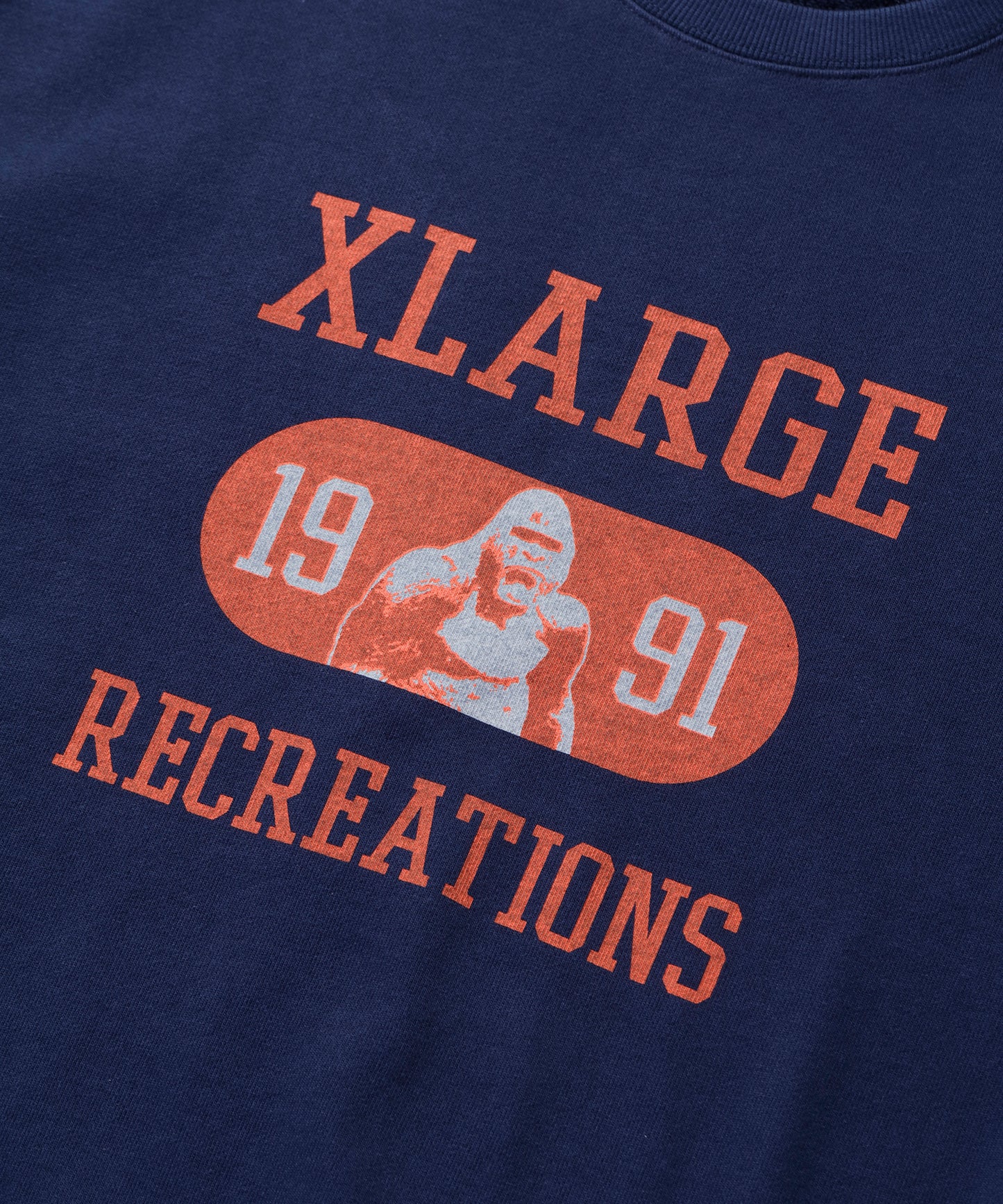 RECREATIONS CREWNECK SWEATSHIRT