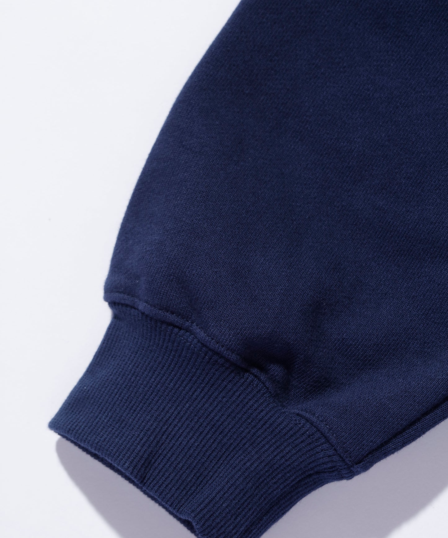 RECREATIONS CREWNECK SWEATSHIRT