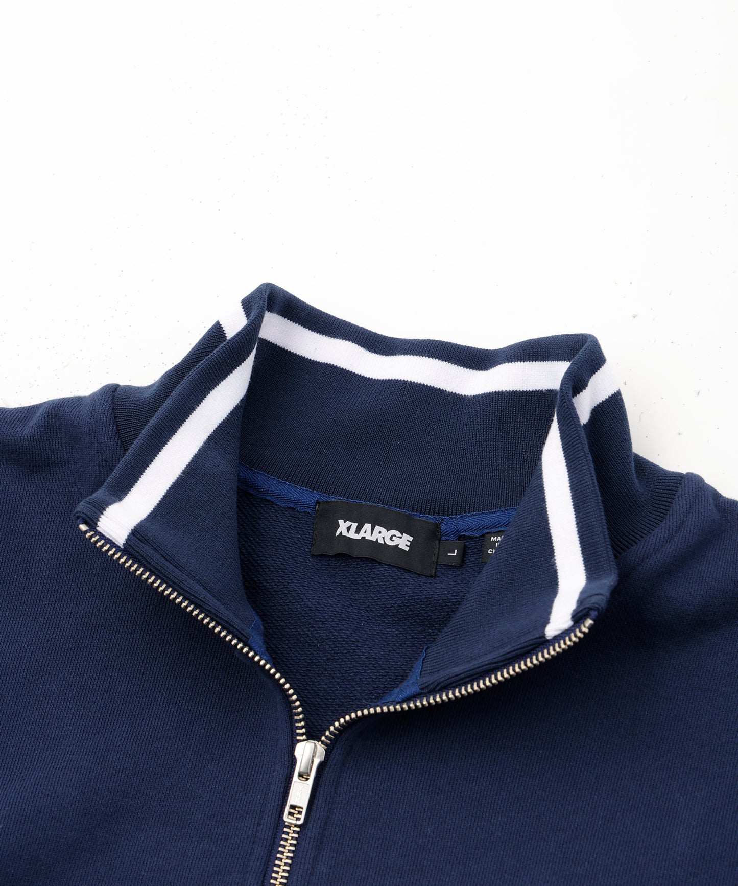 STRIPED RIB HALF ZIP SWEATSHIRT