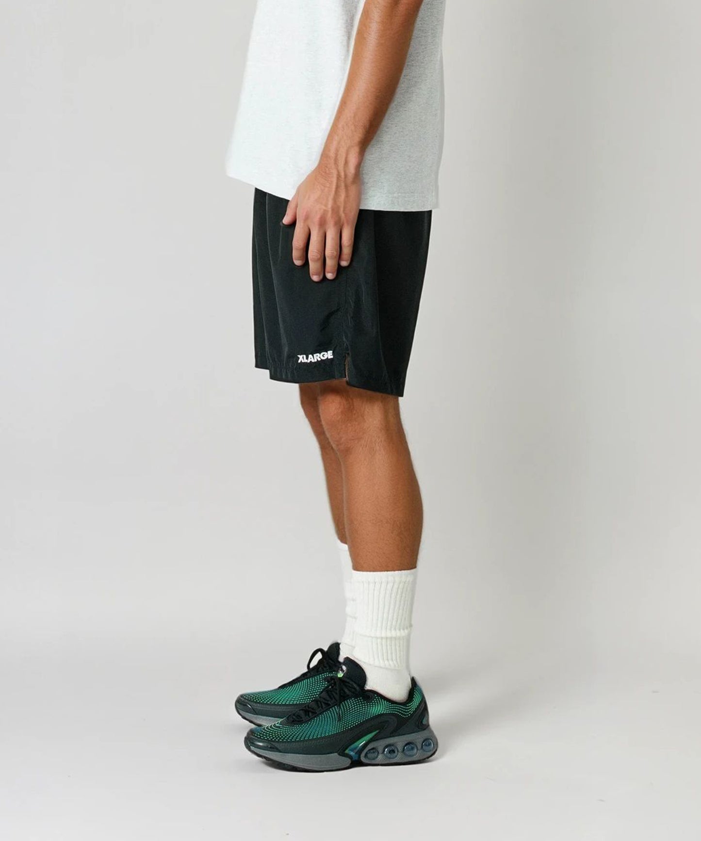 EMBROIDERED NYLON SHORT PANTS