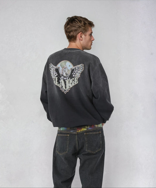 EAGLE WINGS TO THE WORLD CREWNECK SWEATSHIRT
