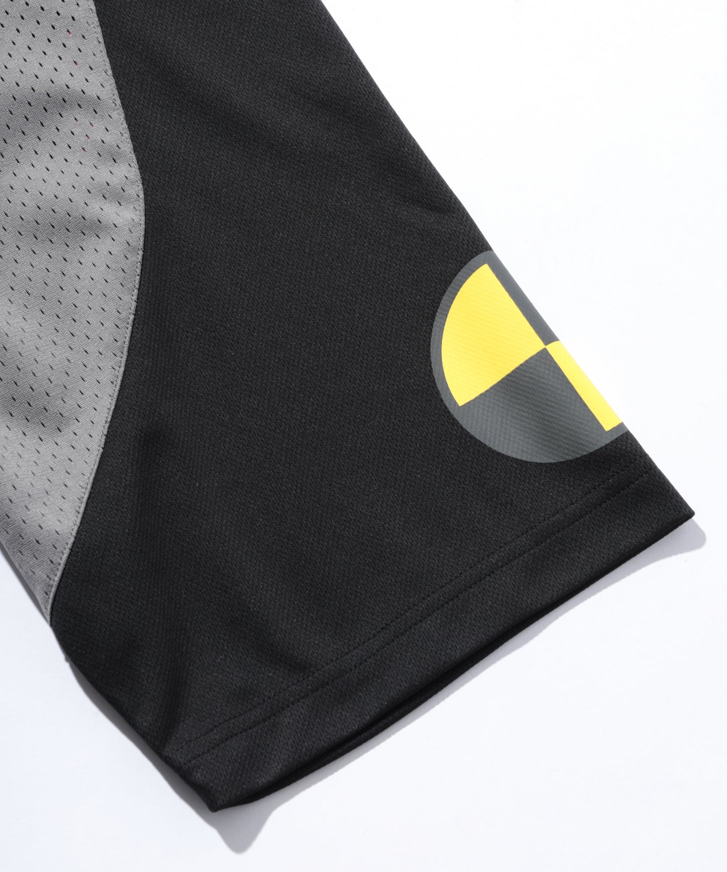 TEAM S/S TEE