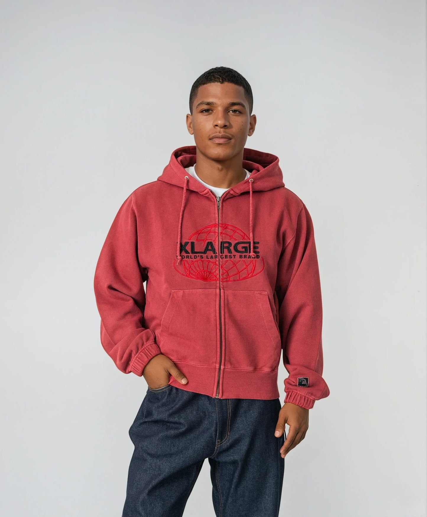WORLDS LARGEST BRAND SLIM ZIP HOODED SWEATSHIRT