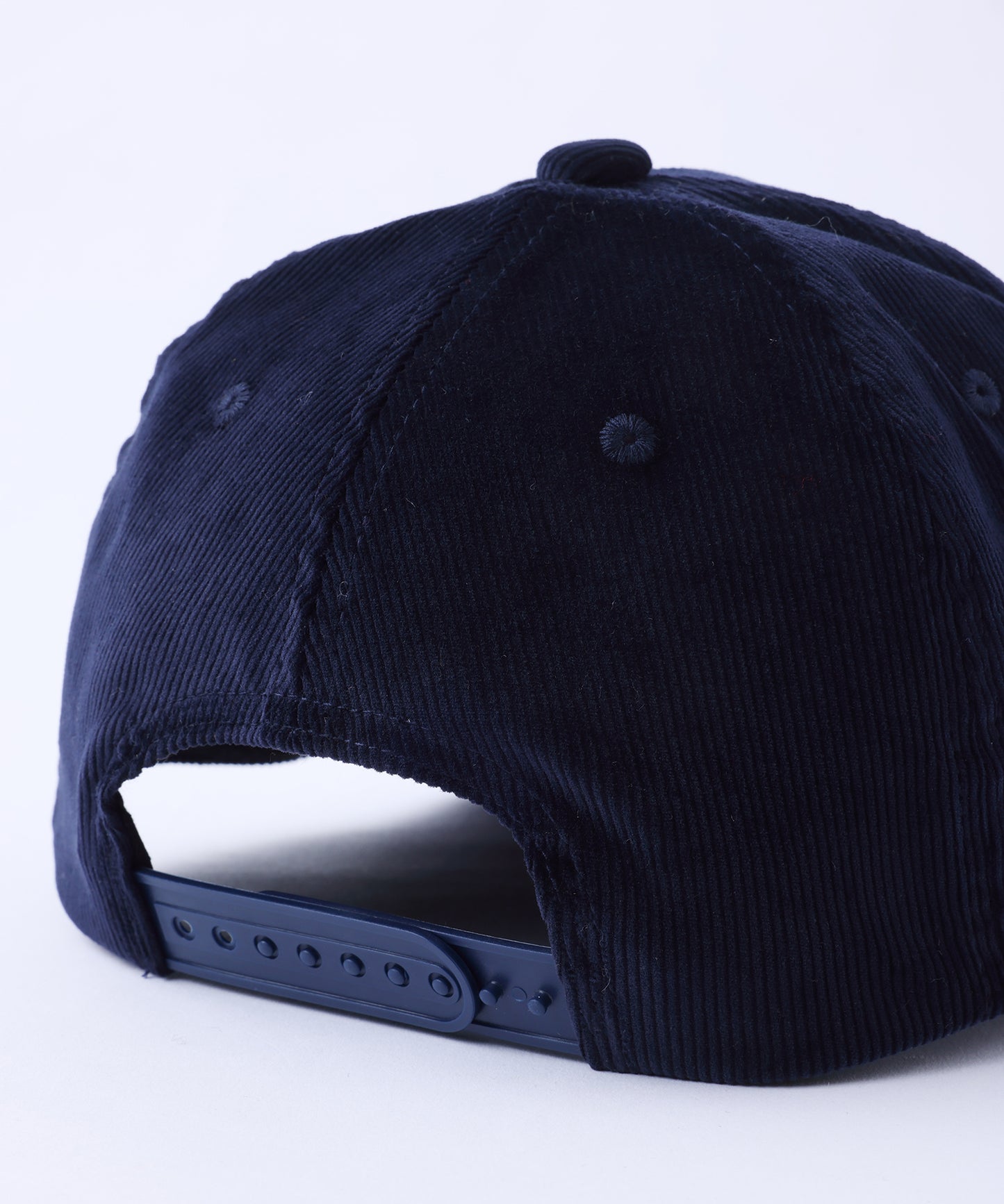 CORDUROY SNAPBACK CAP