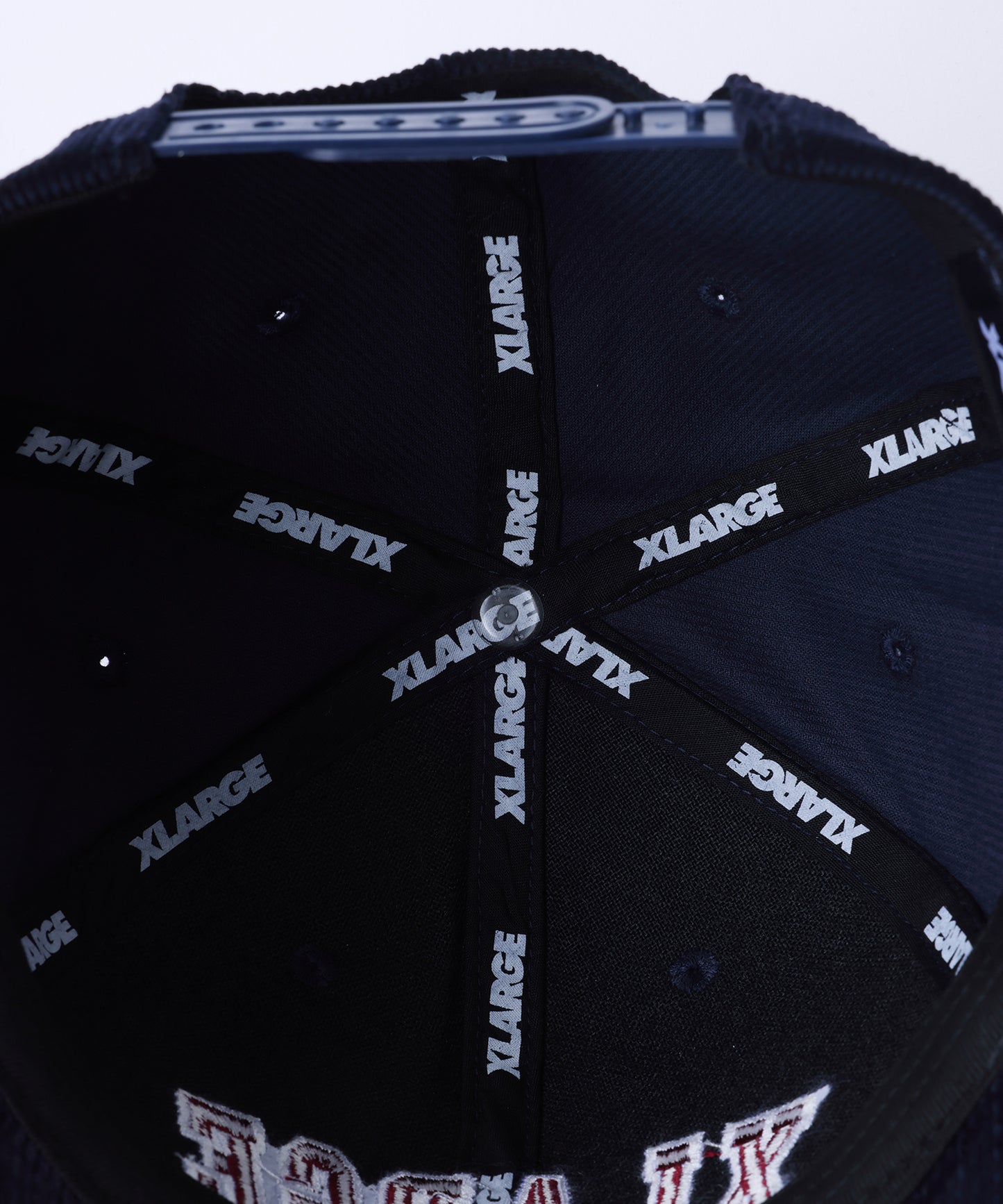 CORDUROY SNAPBACK CAP