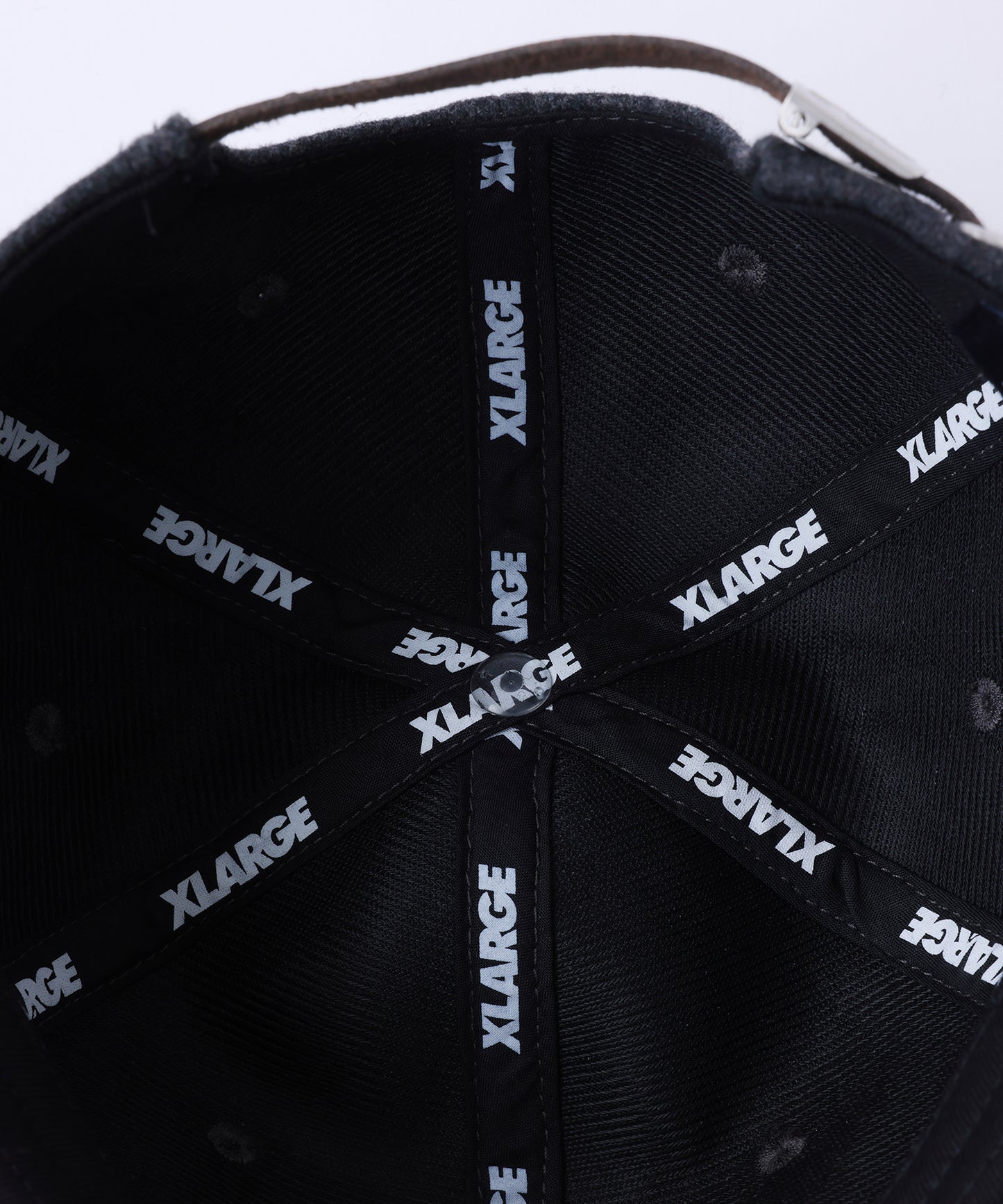 X LOGO CAP